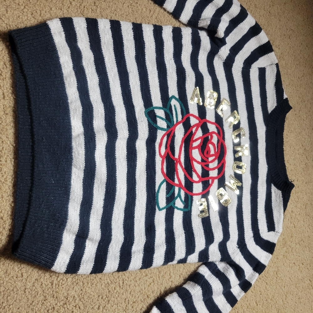 Abercrombie kids sweater 7/8